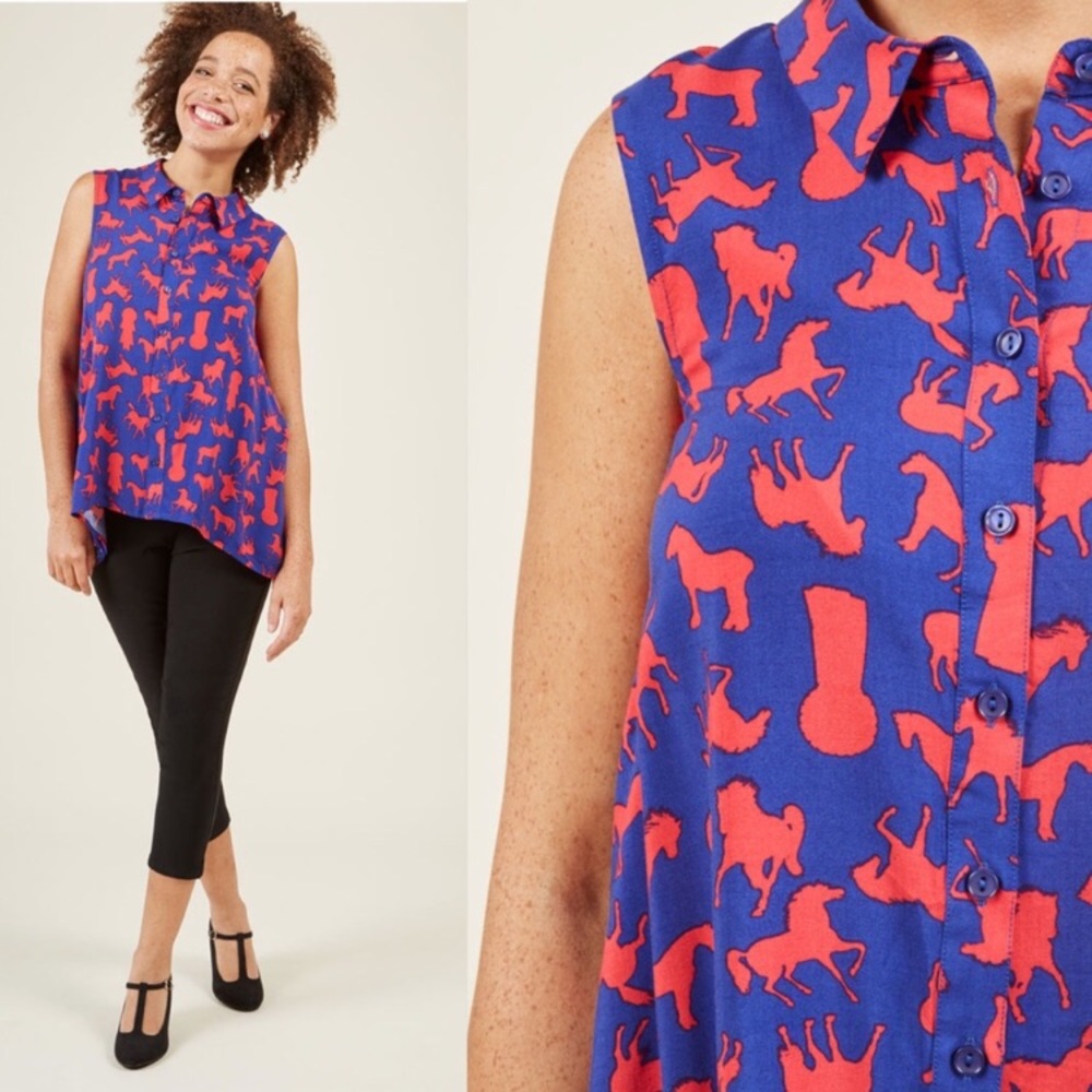 ModCloth Horse Print Top Small Sleeveless Collared Blue Pink Sharkbite Hem